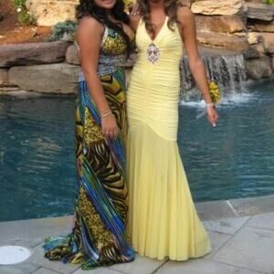 Yellow Cache’ Silk Crystal Detailed Gown size 2